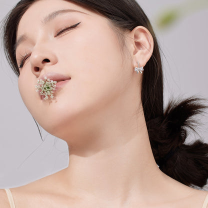 [Amore Jewelry]Exquisite Earrings With Heart-Shaped Bow Design