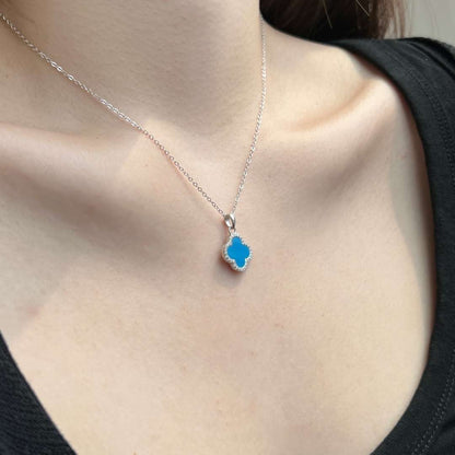 [Amore Jewelry]Dainty Flower Shape Necklace