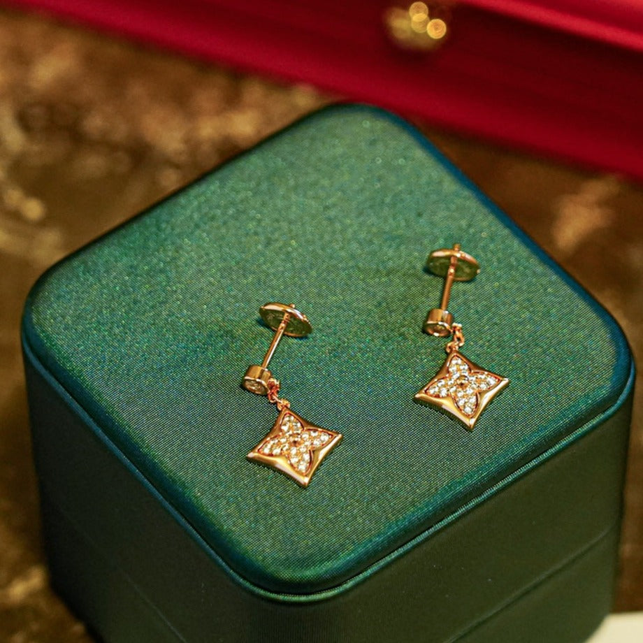 [Amore Jewelry]STAR DIAMONDS EARRINGS GOLD
