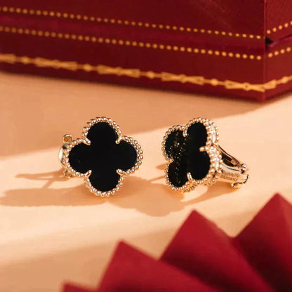 [Opulent Aurora]CLOVER MEDIUM 1 MOTIFS  ONYX STUD EARRINGS