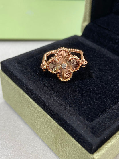 [Opulent Aurora]CLOVER RIVERSIBLE PINK GOLD RING