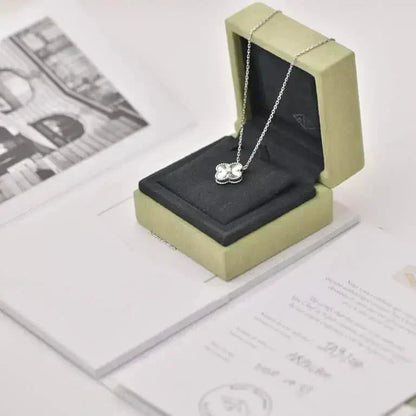 [Opulent Aurora]CLOVER  15MM DIAMOND LASER NECKLACE SILVER