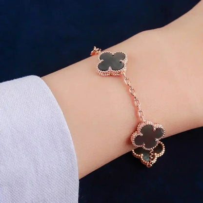 [Amore Jewelry] CLOVER 5 MOTIF GRAY MOP BRACELET COLLECTION
